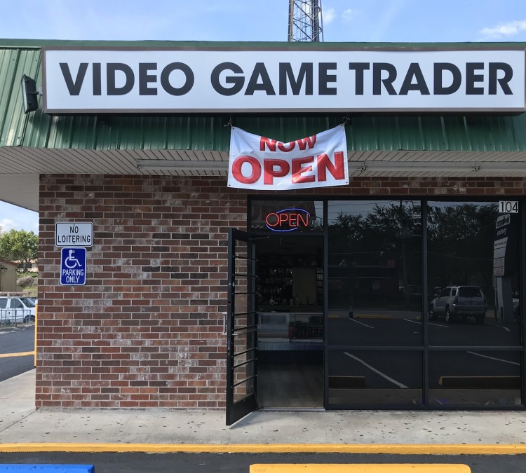 video-game-trader-photo